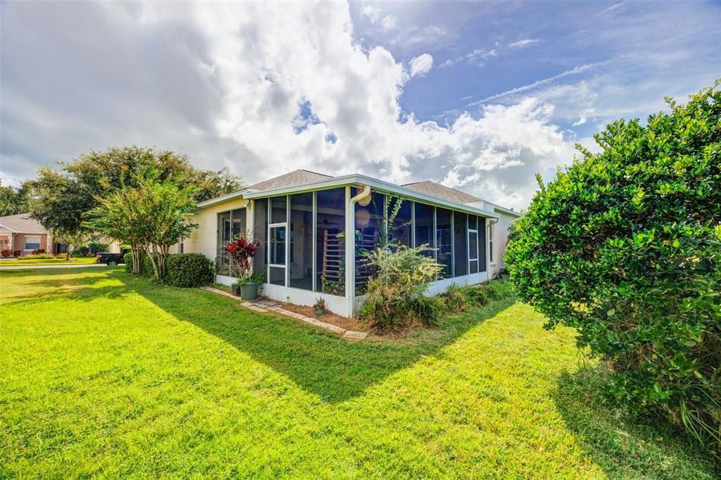 Active With Contract: $469,900 (4 beds, 3 baths, 2297 Square Feet)