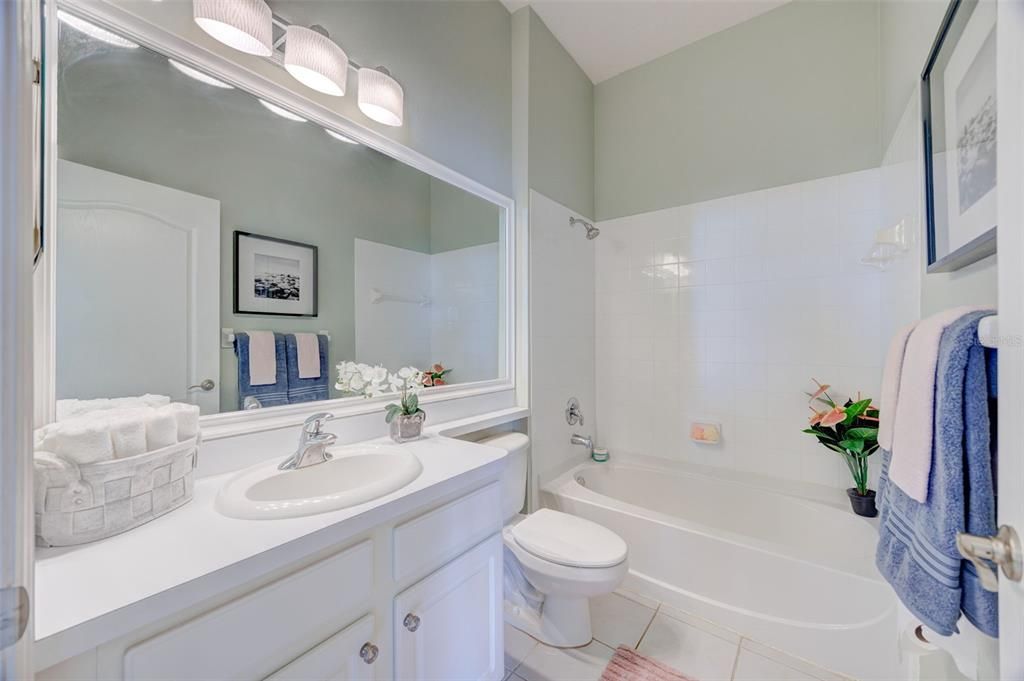 Active With Contract: $469,900 (4 beds, 3 baths, 2297 Square Feet)