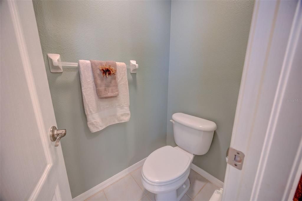 Active With Contract: $469,900 (4 beds, 3 baths, 2297 Square Feet)