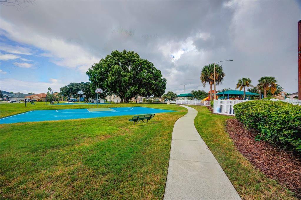 Active With Contract: $469,900 (4 beds, 3 baths, 2297 Square Feet)