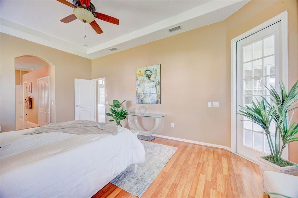 Active With Contract: $469,900 (4 beds, 3 baths, 2297 Square Feet)