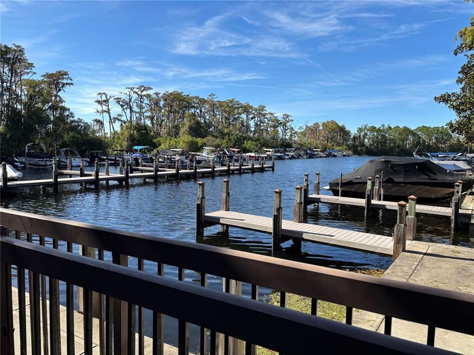 Activo con contrato: $927,000 (4 camas, 3 baños, 3362 Pies cuadrados)