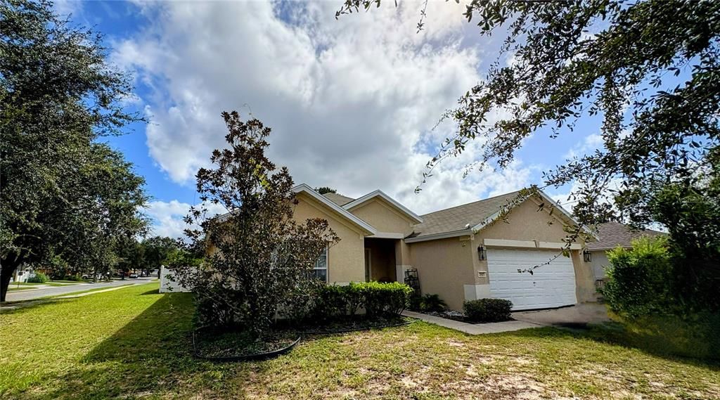 На продажу: $254,900 (3 спален, 2 ванн, 1994 Квадратных фут)