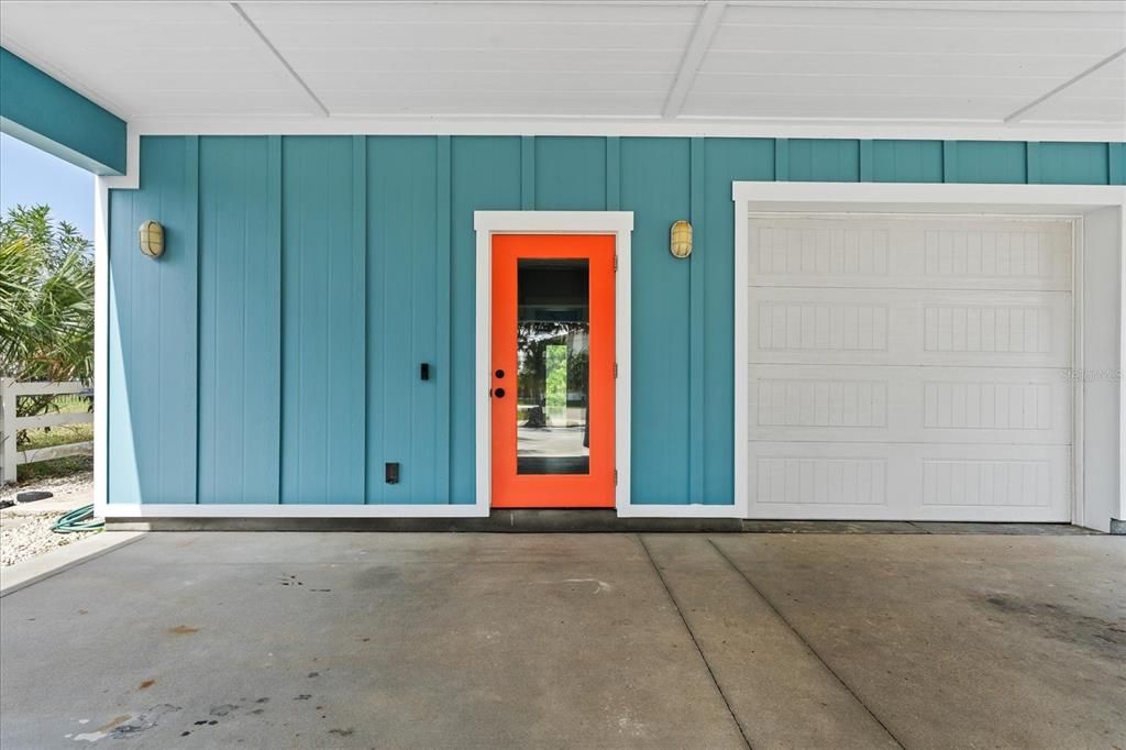 For Sale: $899,000 (5 beds, 2 baths, 3200 Square Feet)