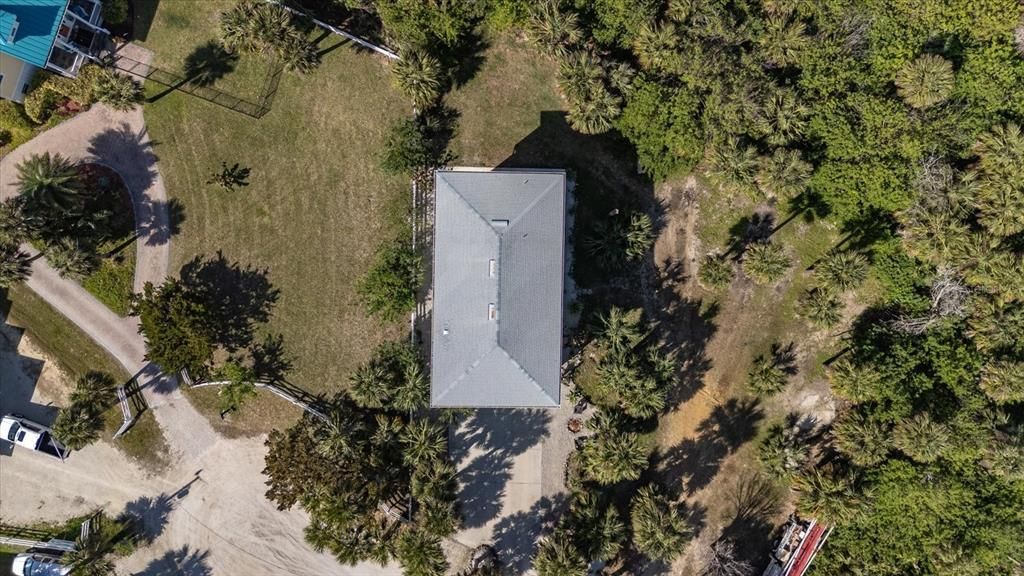 For Sale: $899,000 (5 beds, 2 baths, 3200 Square Feet)