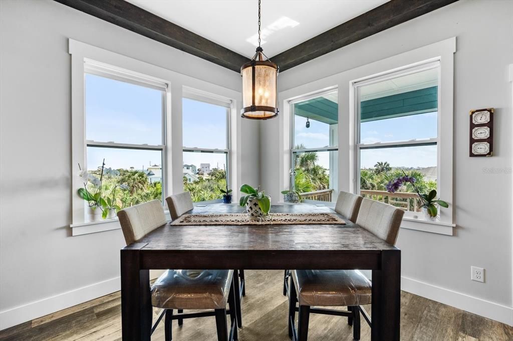 For Sale: $899,000 (5 beds, 2 baths, 3200 Square Feet)