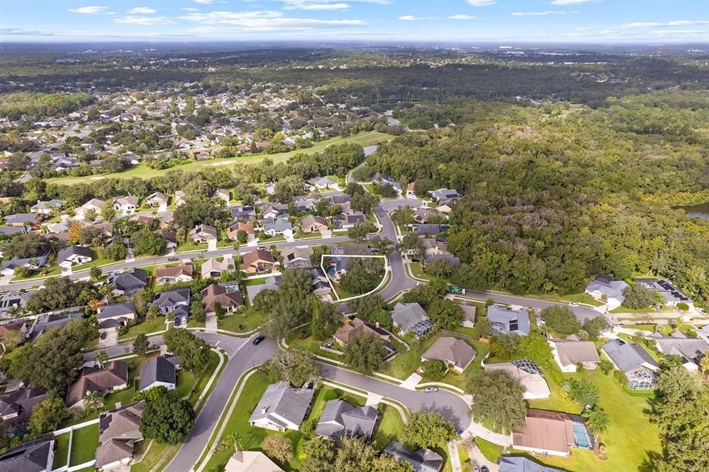 合同活跃: $675,000 (4 贝兹, 3 浴室, 3355 平方英尺)