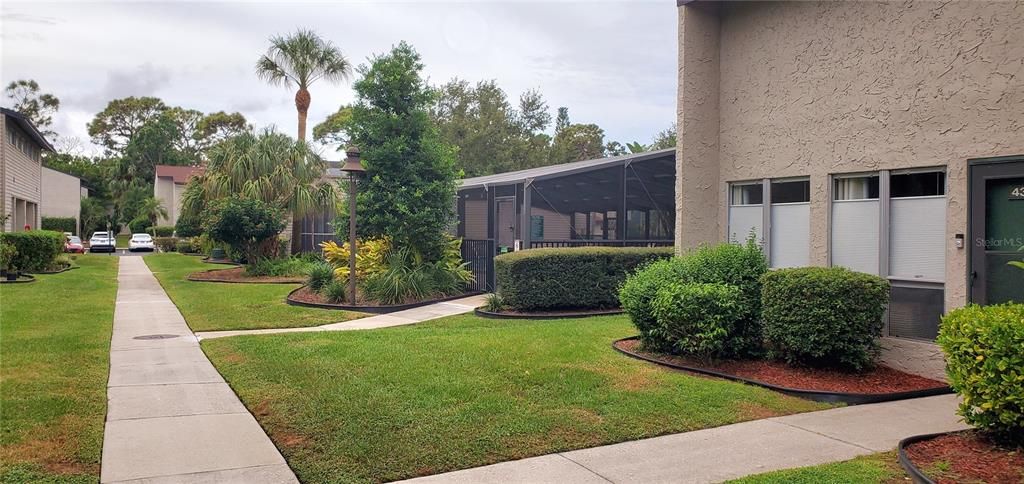 待售: $238,000 (2 贝兹, 2 浴室, 1353 平方英尺)