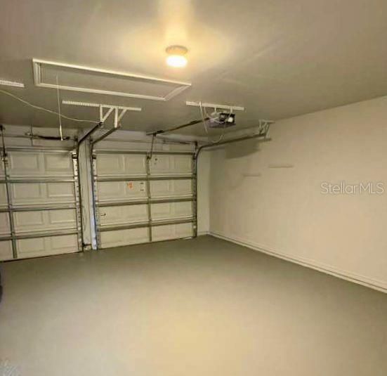 Под контрактом: $489,000 (4 спален, 2 ванн, 1798 Квадратных фут)