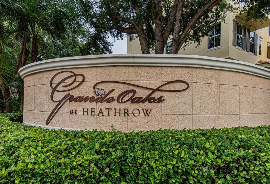 For Sale: $419,900 (3 beds, 3 baths, 1989 Square Feet)