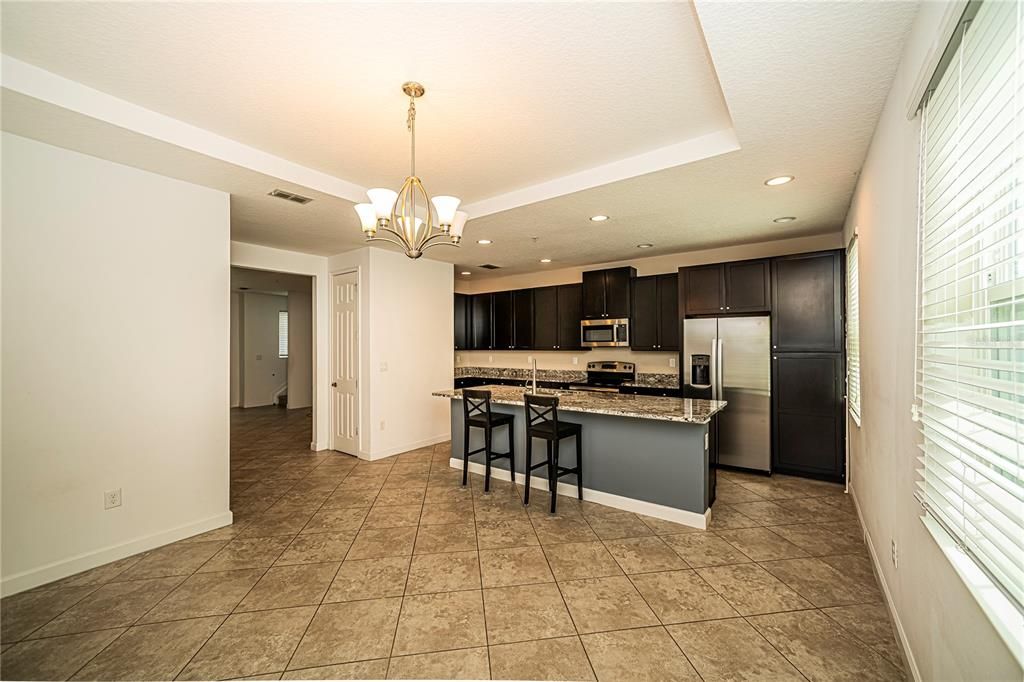 For Sale: $419,900 (3 beds, 3 baths, 1989 Square Feet)