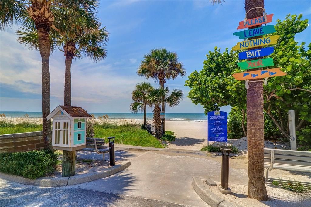 For Sale: $769,000 (2 beds, 2 baths, 1110 Square Feet)