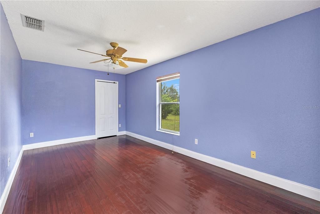 For Sale: $1,145,000 (4 beds, 2 baths, 2498 Square Feet)