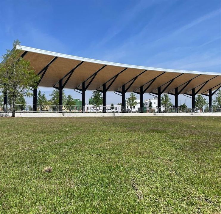 For Sale: $599,000 (3 beds, 3 baths, 1815 Square Feet)