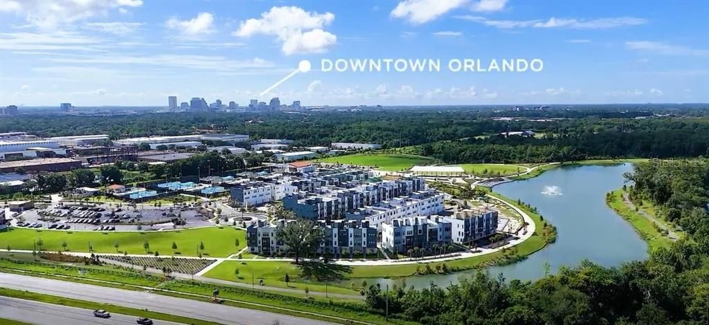 For Sale: $599,000 (3 beds, 3 baths, 1815 Square Feet)