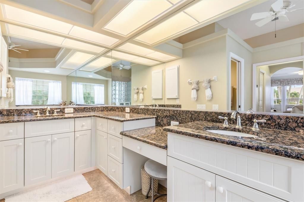 For Sale: $875,000 (3 beds, 2 baths, 2741 Square Feet)