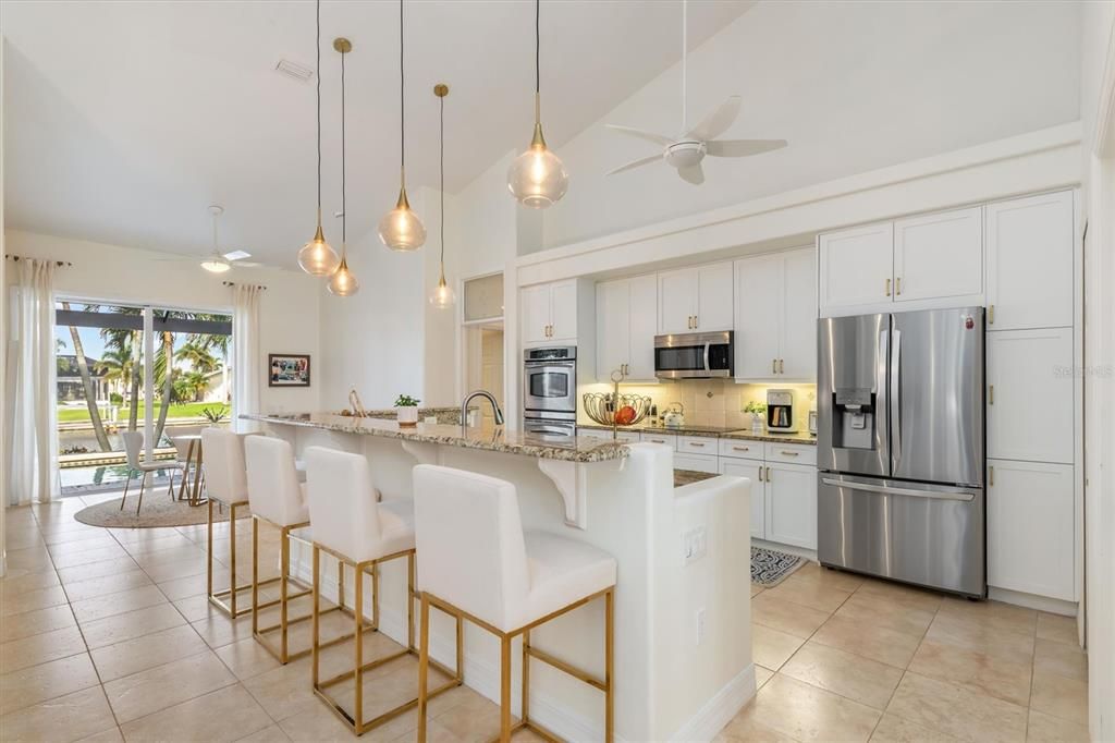 For Sale: $875,000 (3 beds, 2 baths, 2741 Square Feet)