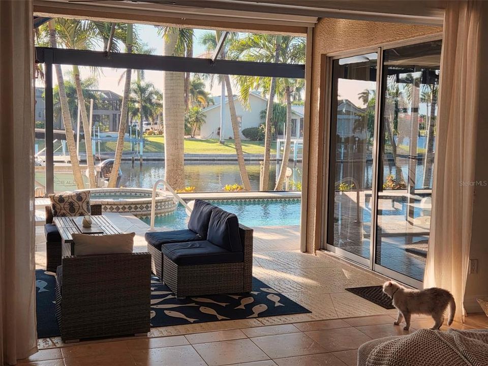 For Sale: $875,000 (3 beds, 2 baths, 2741 Square Feet)