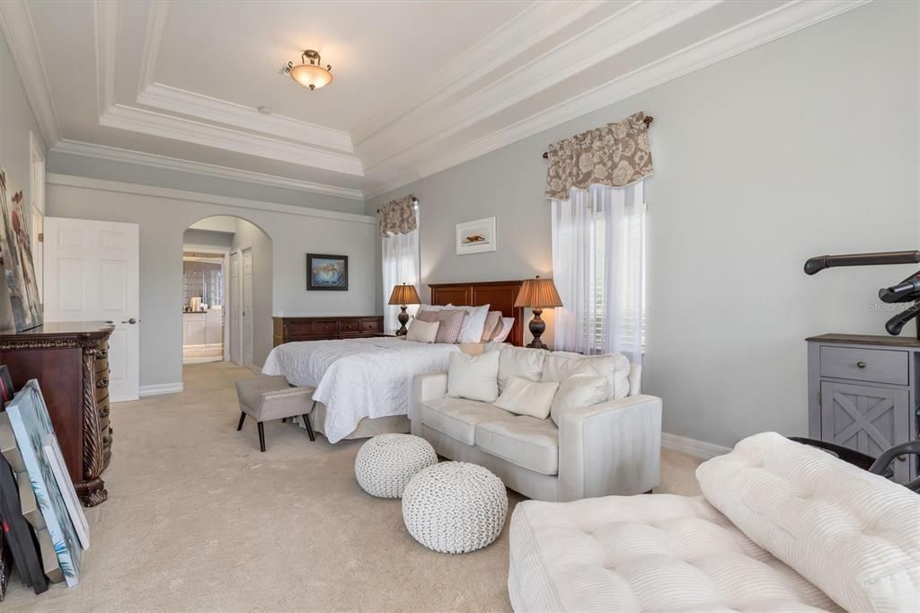 For Sale: $875,000 (3 beds, 2 baths, 2741 Square Feet)