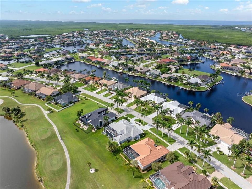 For Sale: $875,000 (3 beds, 2 baths, 2741 Square Feet)