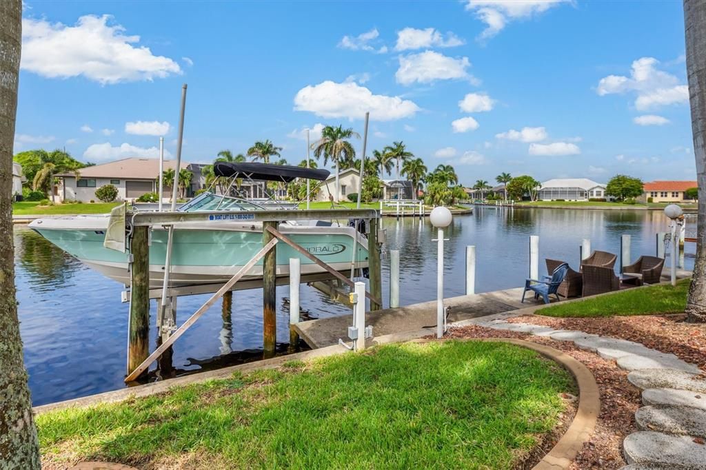 For Sale: $875,000 (3 beds, 2 baths, 2741 Square Feet)