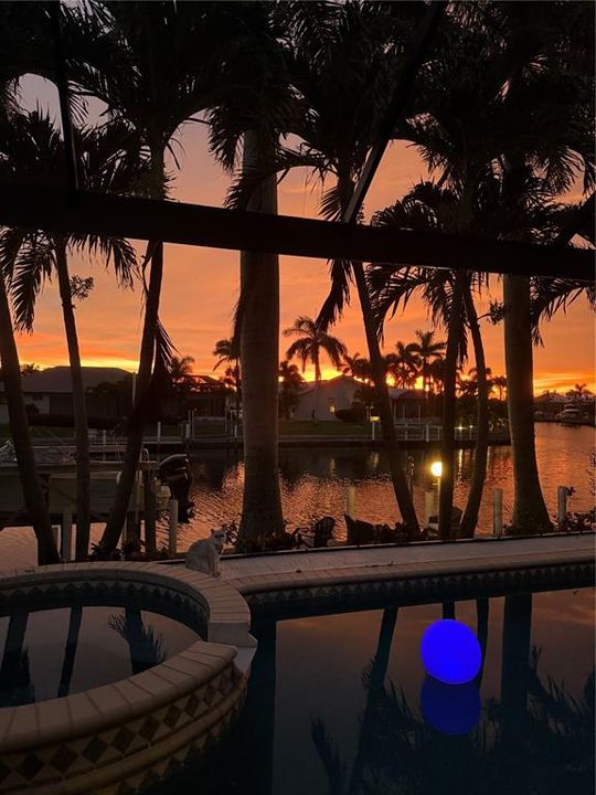 For Sale: $875,000 (3 beds, 2 baths, 2741 Square Feet)