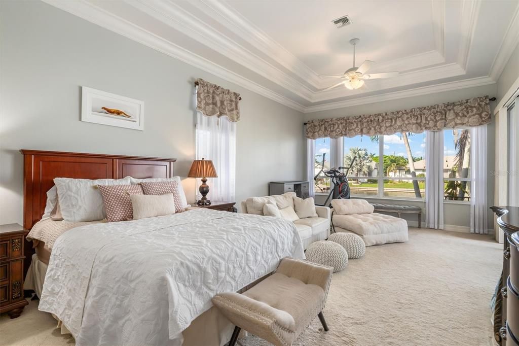 For Sale: $875,000 (3 beds, 2 baths, 2741 Square Feet)