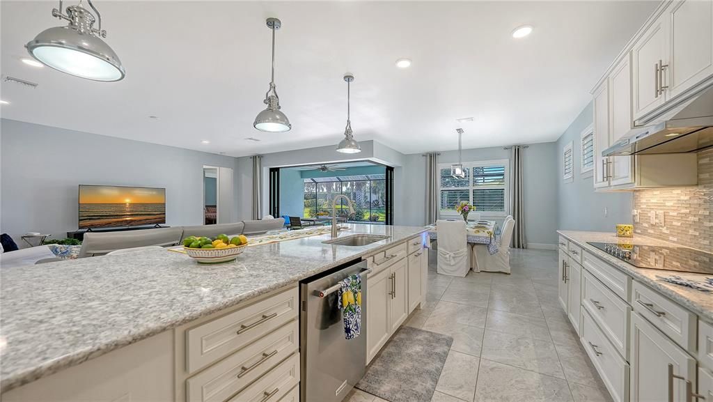 For Sale: $1,125,000 (3 beds, 3 baths, 2489 Square Feet)