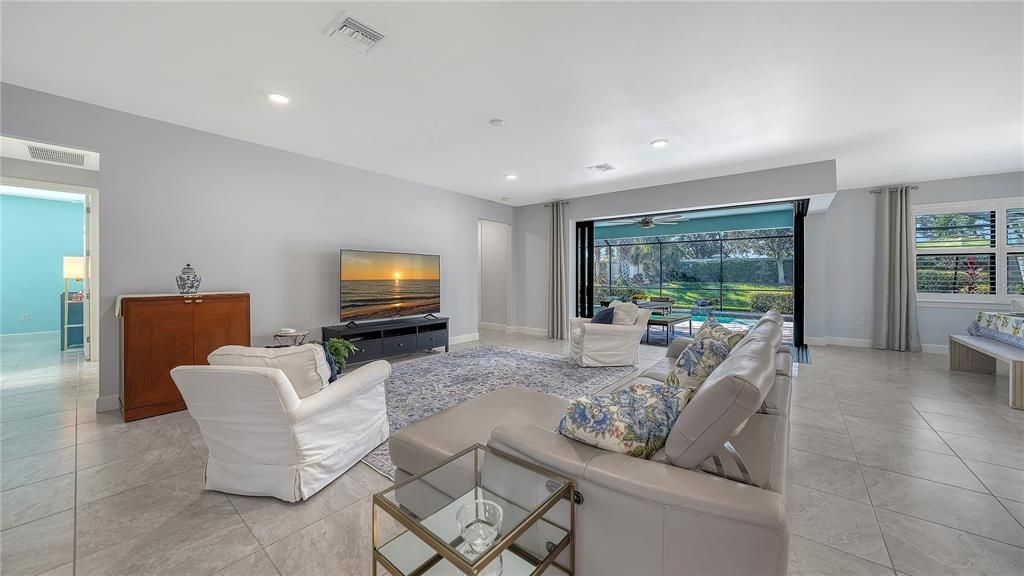 For Sale: $1,125,000 (3 beds, 3 baths, 2489 Square Feet)