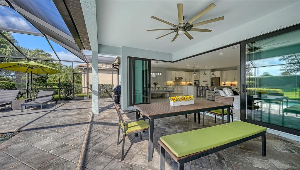 For Sale: $1,125,000 (3 beds, 3 baths, 2489 Square Feet)