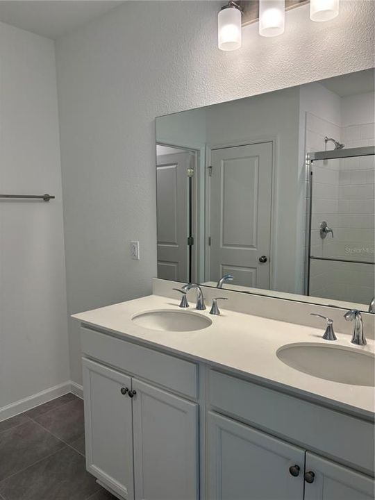 For Sale: $339,900 (3 beds, 2 baths, 1363 Square Feet)