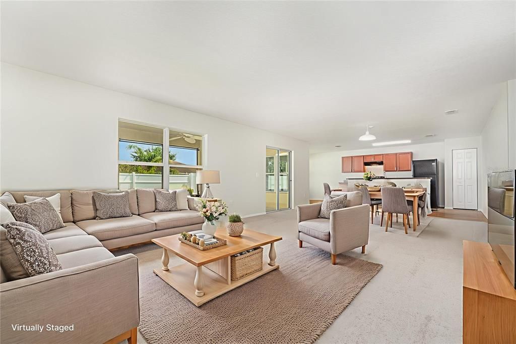 For Sale: $350,000 (3 beds, 3 baths, 2062 Square Feet)