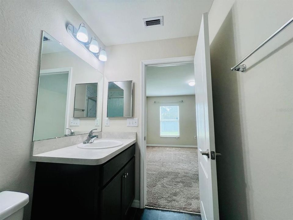 For Sale: $295,000 (3 beds, 2 baths, 1420 Square Feet)