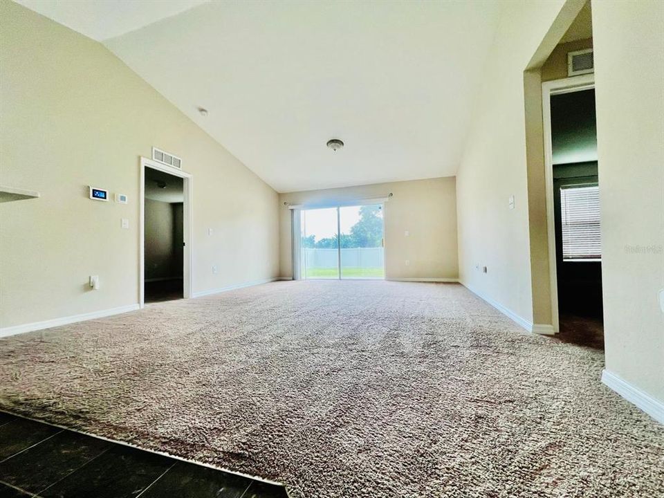 For Sale: $295,000 (3 beds, 2 baths, 1420 Square Feet)