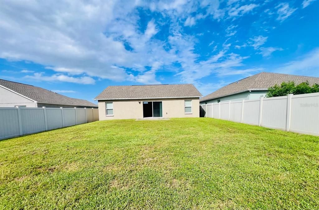 For Sale: $295,000 (3 beds, 2 baths, 1420 Square Feet)