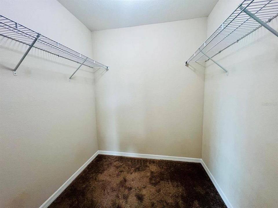 For Sale: $295,000 (3 beds, 2 baths, 1420 Square Feet)