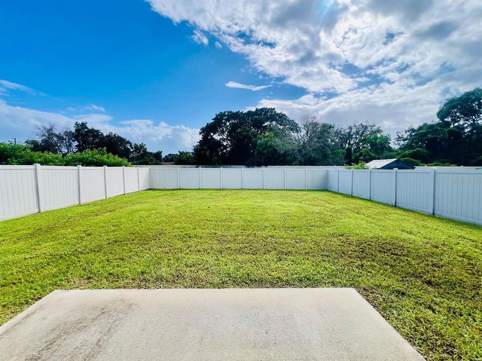 For Sale: $295,000 (3 beds, 2 baths, 1420 Square Feet)