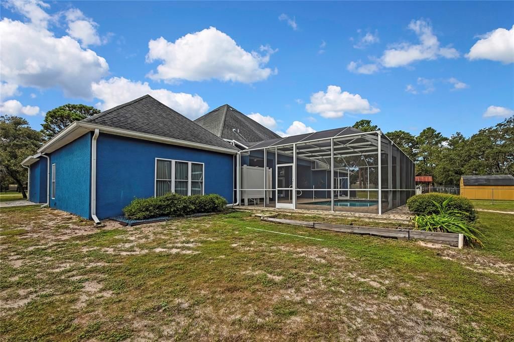 For Sale: $629,000 (5 beds, 3 baths, 2966 Square Feet)