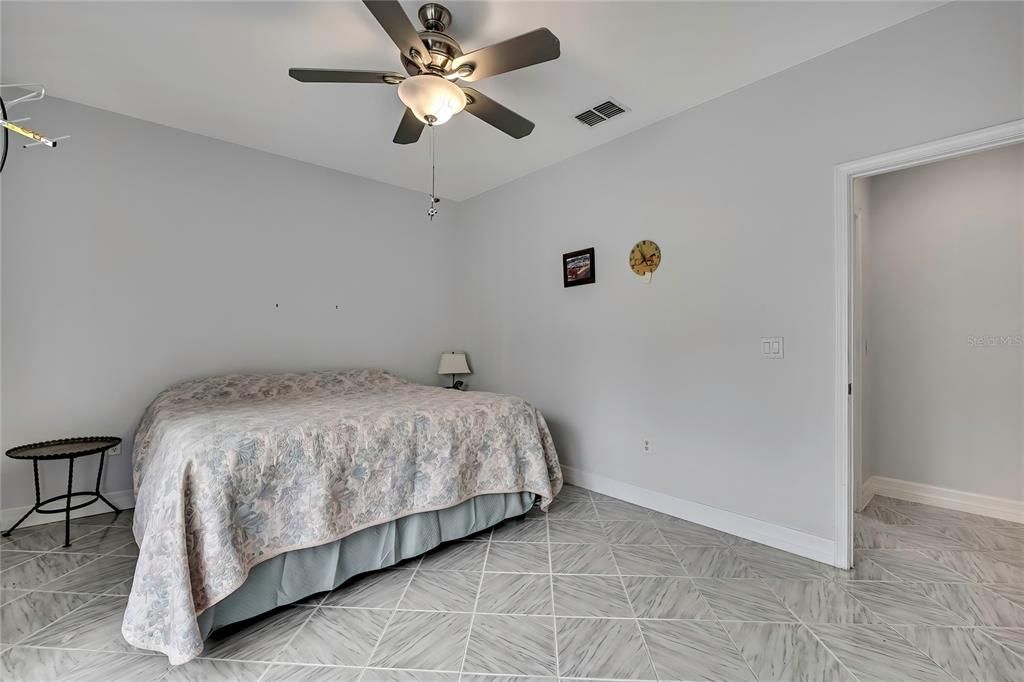 For Sale: $629,000 (5 beds, 3 baths, 2966 Square Feet)