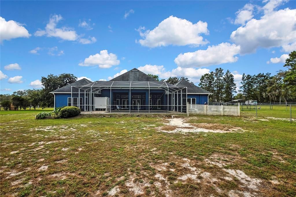 For Sale: $629,000 (5 beds, 3 baths, 2966 Square Feet)