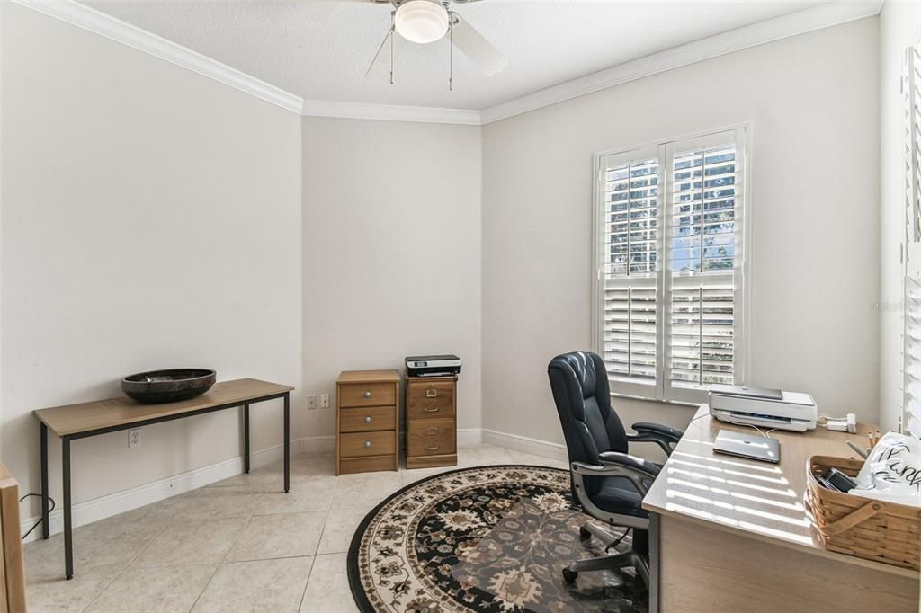 На продажу: $480,000 (3 спален, 2 ванн, 2450 Квадратных фут)