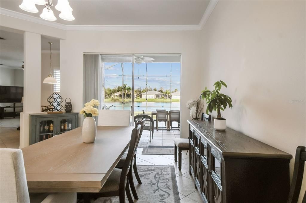 На продажу: $480,000 (3 спален, 2 ванн, 2450 Квадратных фут)