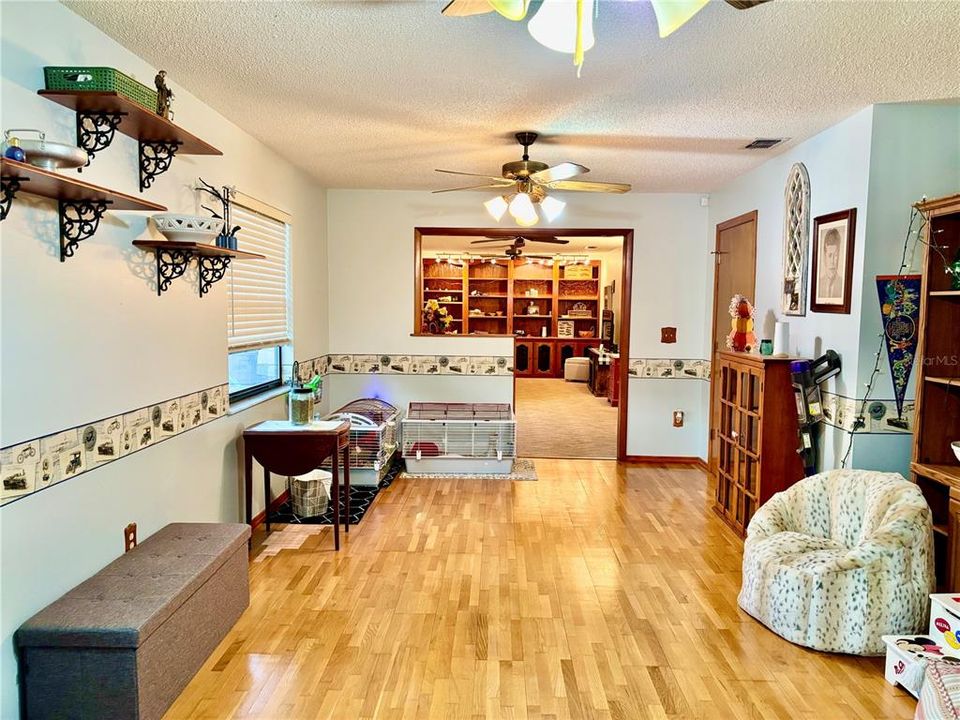 For Sale: $249,900 (3 beds, 2 baths, 2028 Square Feet)