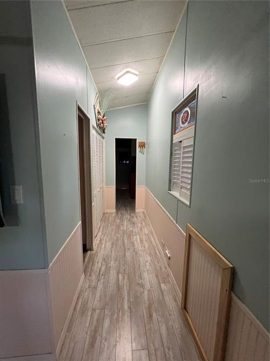 待售: $164,000 (2 贝兹, 2 浴室, 890 平方英尺)