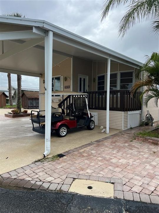 待售: $164,000 (2 贝兹, 2 浴室, 890 平方英尺)