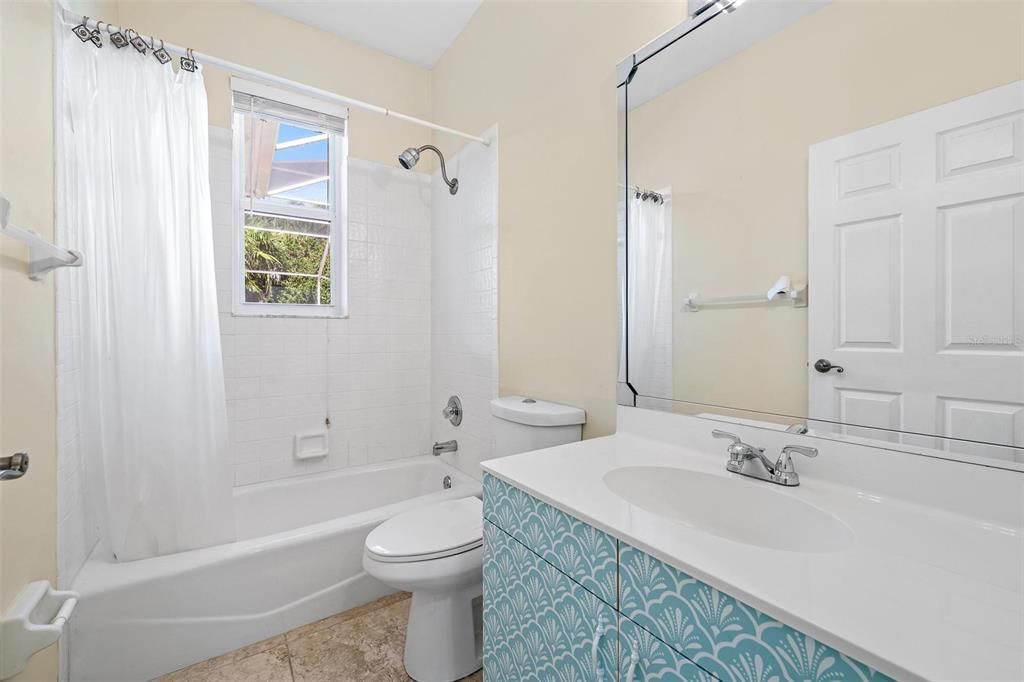 Activo con contrato: $1,349,000 (4 camas, 4 baños, 2863 Pies cuadrados)