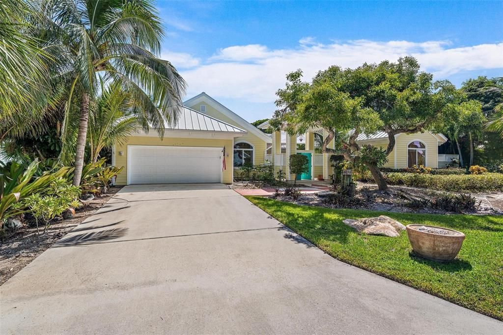 Activo con contrato: $1,349,000 (4 camas, 4 baños, 2863 Pies cuadrados)