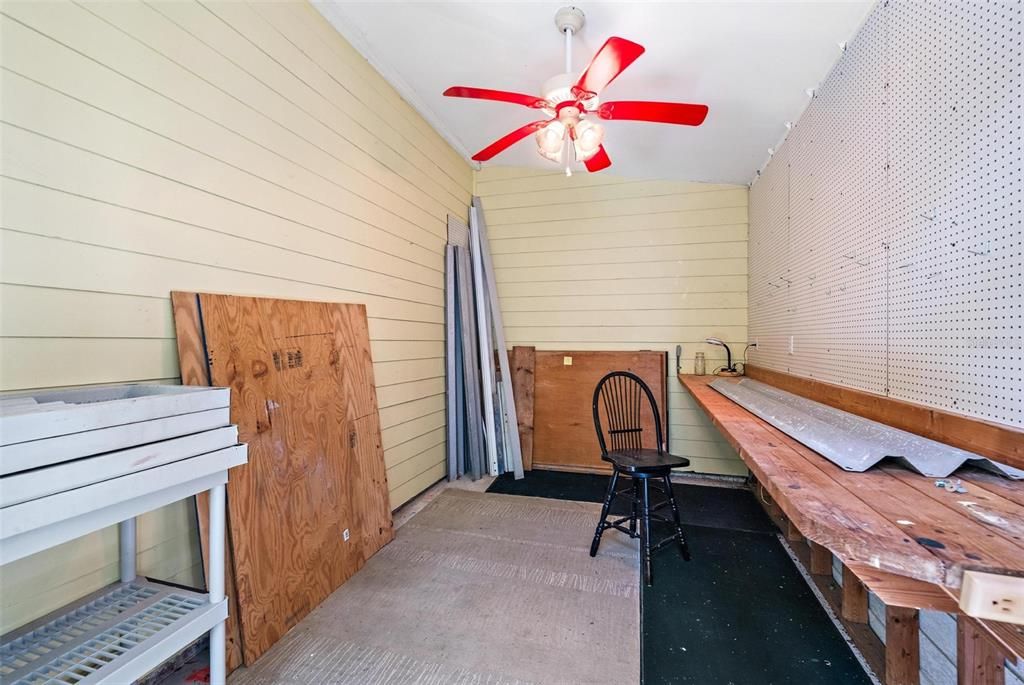 Activo con contrato: $1,349,000 (4 camas, 4 baños, 2863 Pies cuadrados)