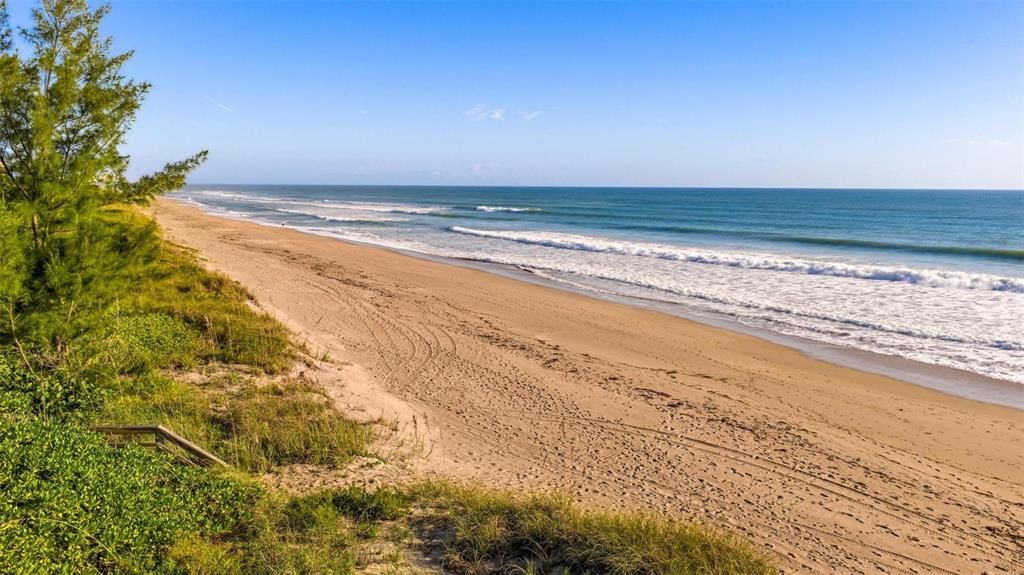 Activo con contrato: $1,349,000 (4 camas, 4 baños, 2863 Pies cuadrados)