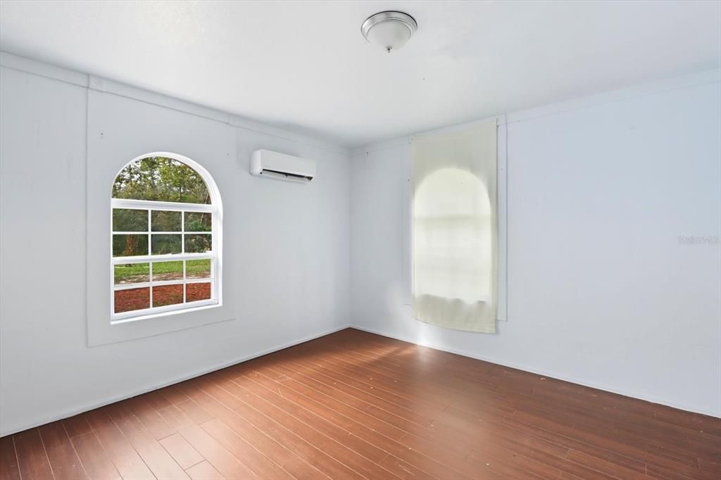 Под контрактом: $539,000 (4 спален, 3 ванн, 3143 Квадратных фут)